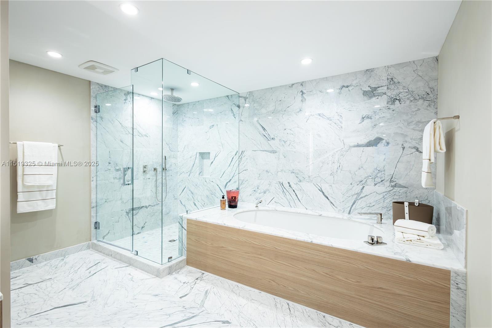 Onda Residences - Residential