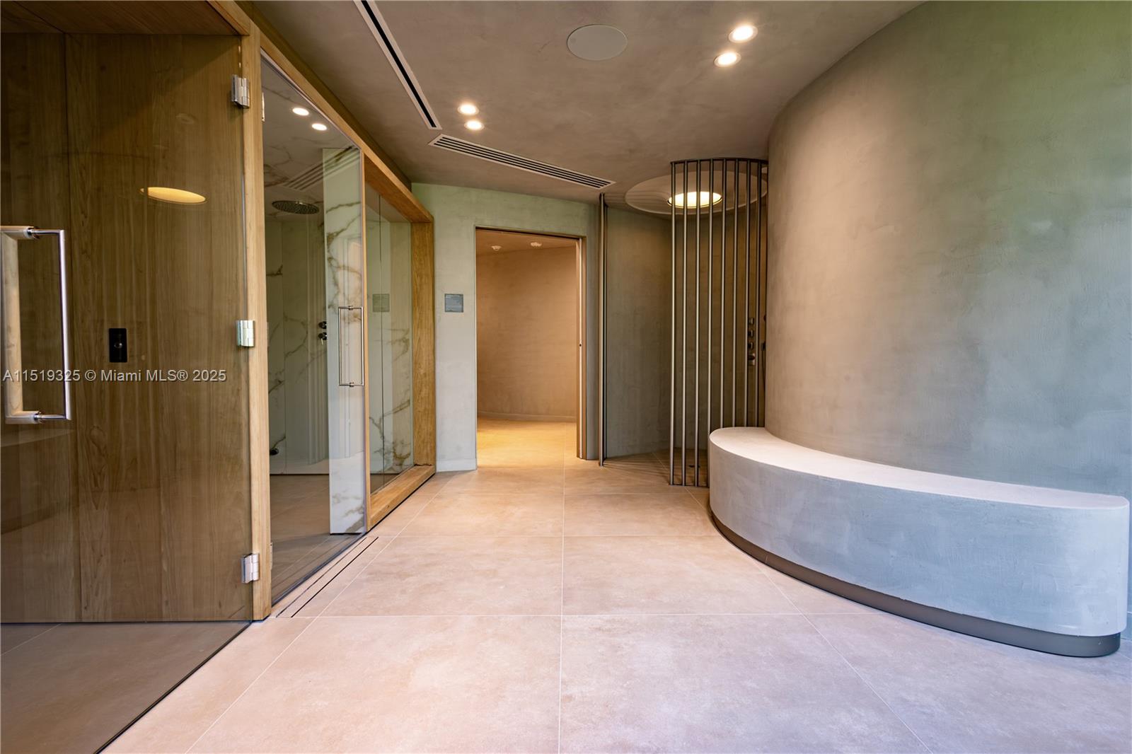 Onda Residences - Residential