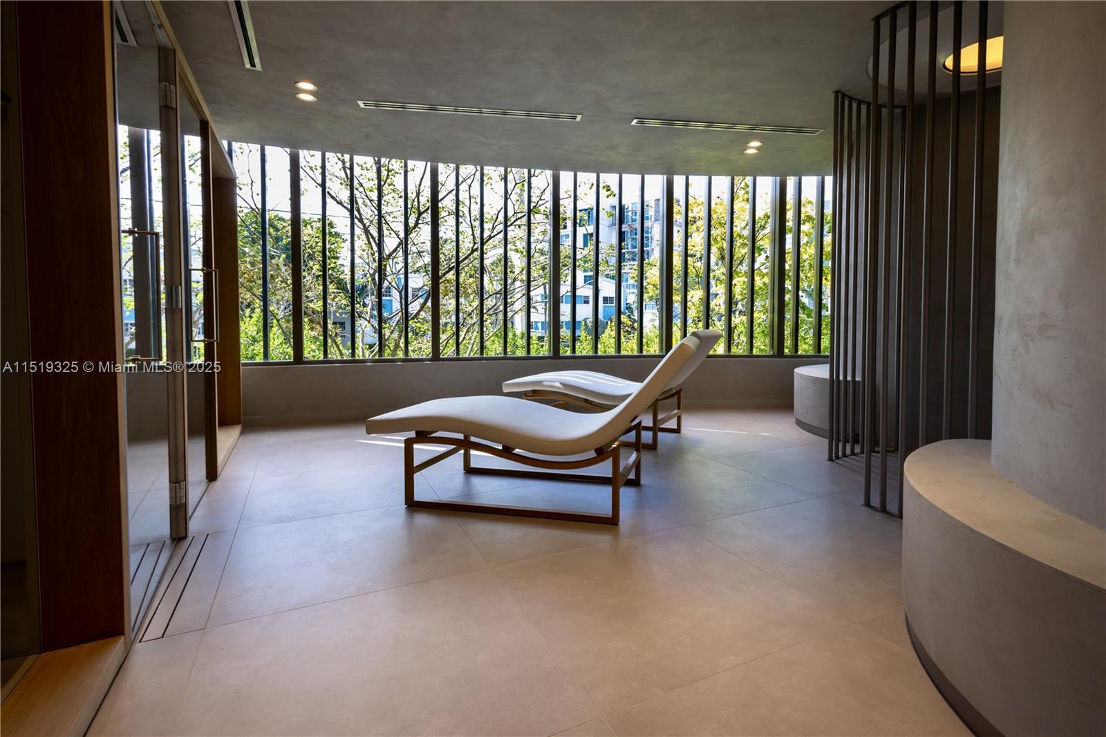 Onda Residences - Residential