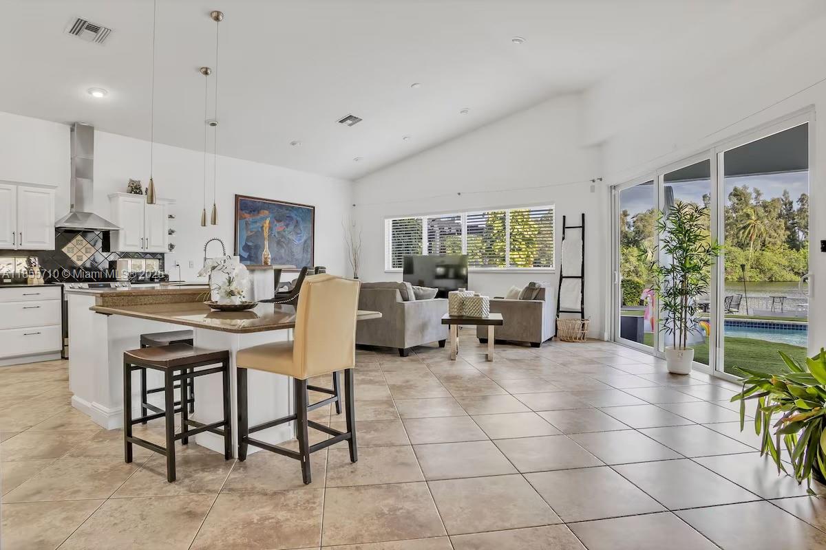 ORANGEBROOK GOLF ESTATES - Residential Lease