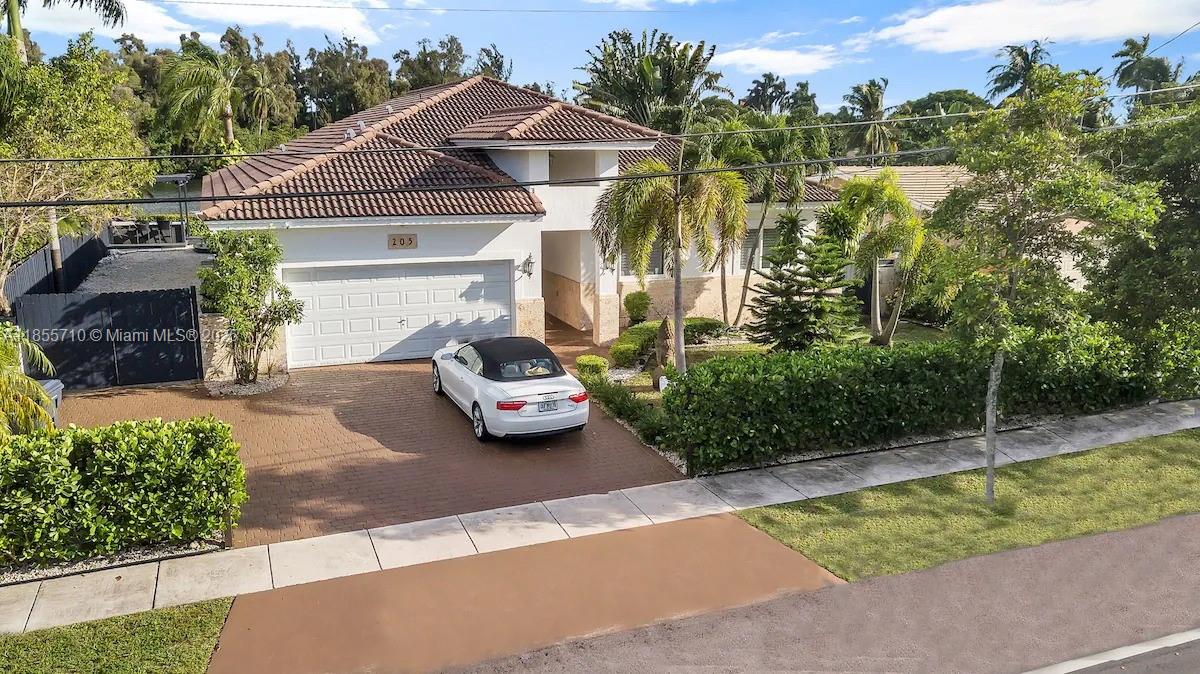 ORANGEBROOK GOLF ESTATES - Residential Lease