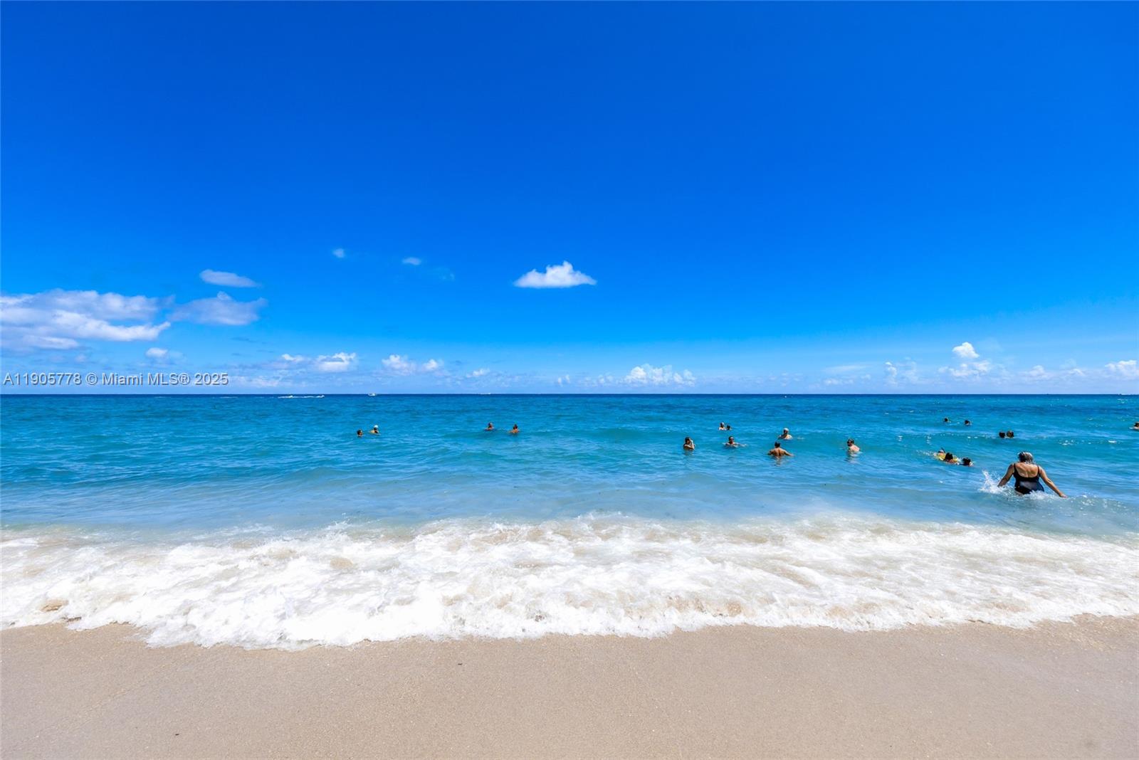 TIDES ON HOLLYWOOD BEACH - Residential