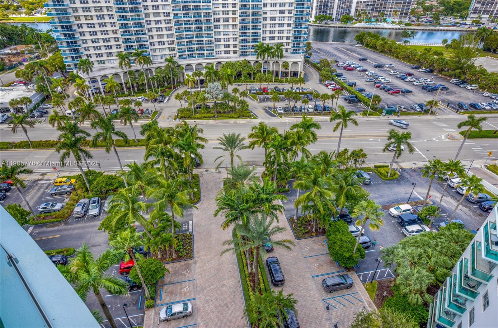 TIDES ON HOLLYWOOD BEACH - Residential