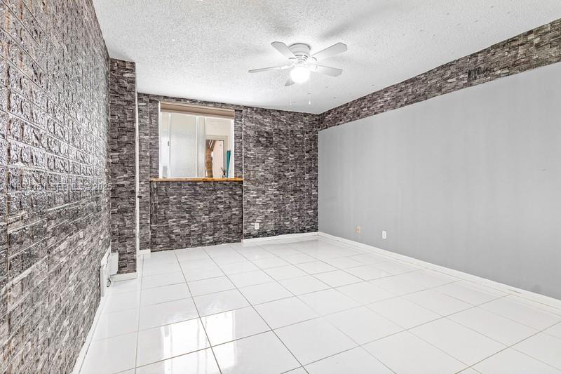 BOCA GLADES CONDO A THRU - Residential