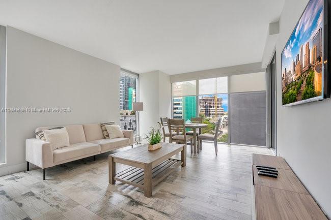 BRICKELLHOUSE CONDO - Residential