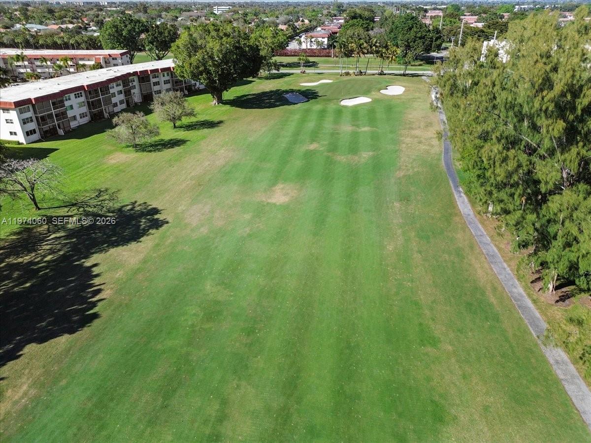 HOLLYBROOK GOLF & TENNIS - Residential Lease
