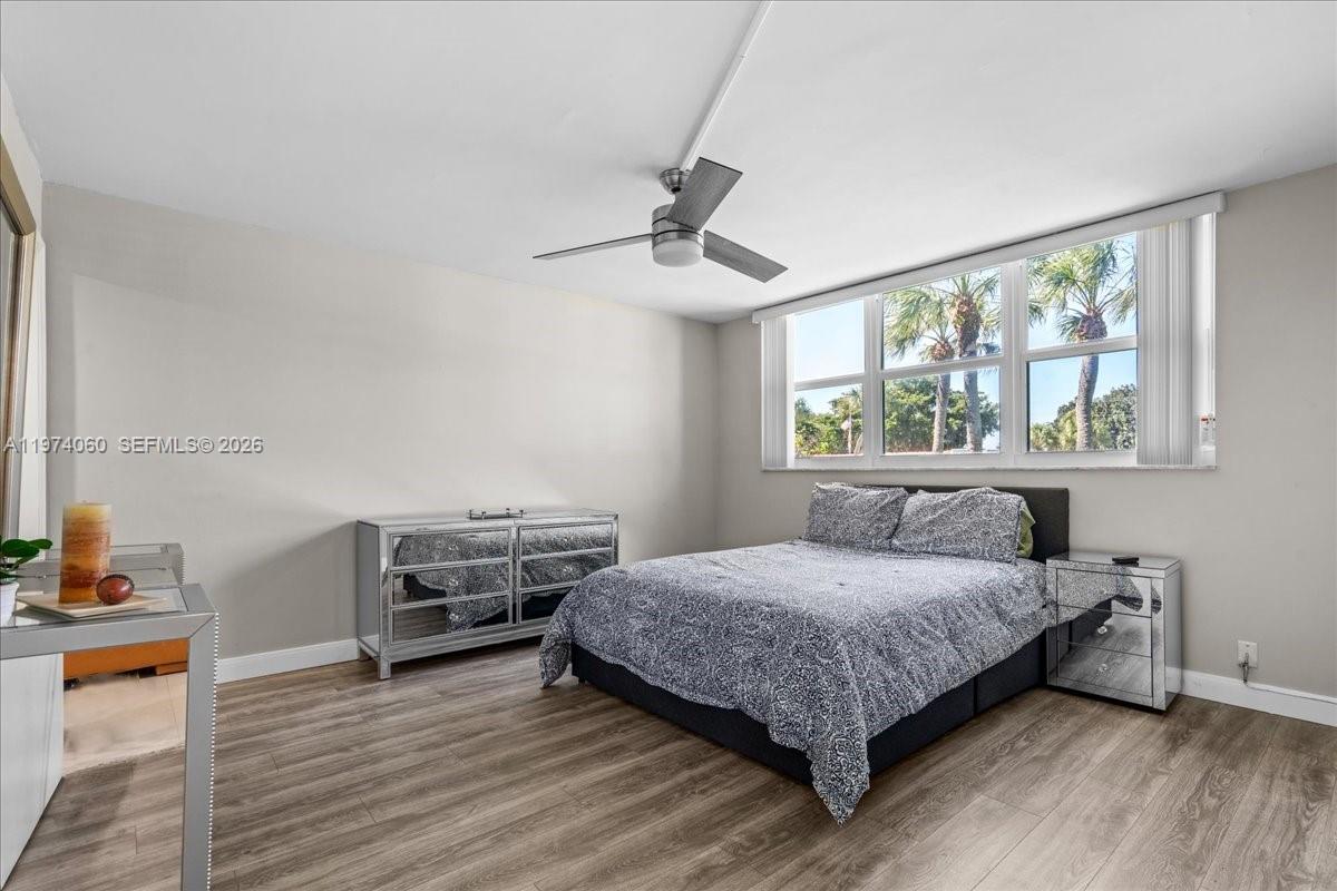 HOLLYBROOK GOLF & TENNIS - Residential Lease