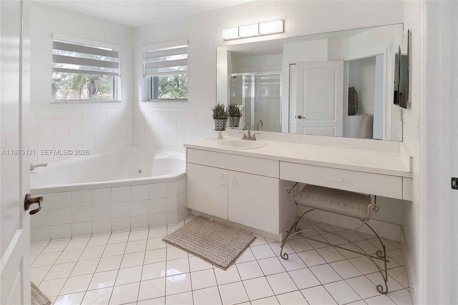 LAKES BY THE BAY SEC 10 - Residential