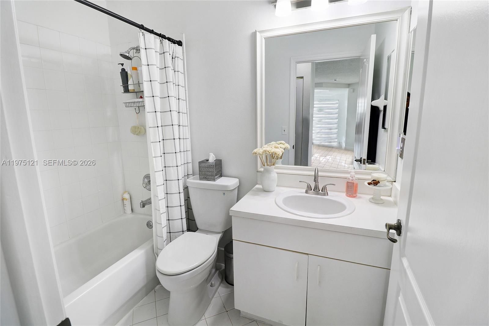 LAKES BY THE BAY SEC 10 - Residential