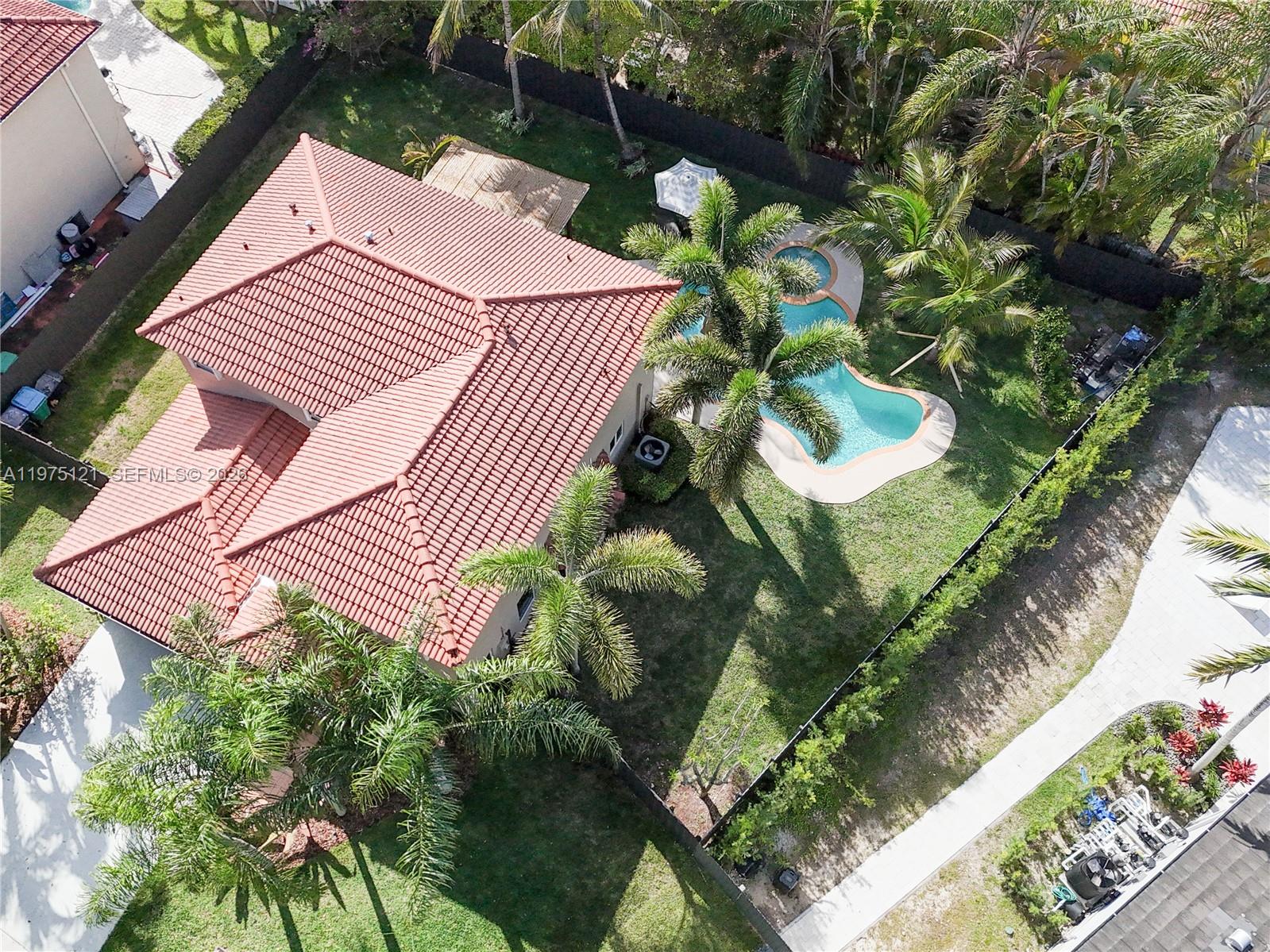 LAKES BY THE BAY SEC 10 - Residential