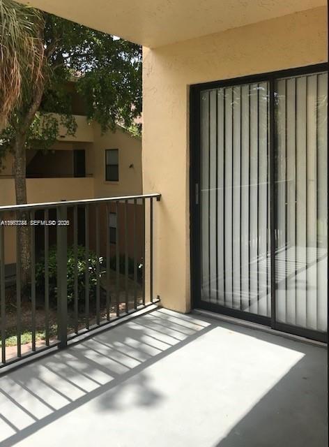 SUMMERBREEZE CONDO - Residential