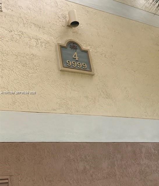 SUMMERBREEZE CONDO - Residential