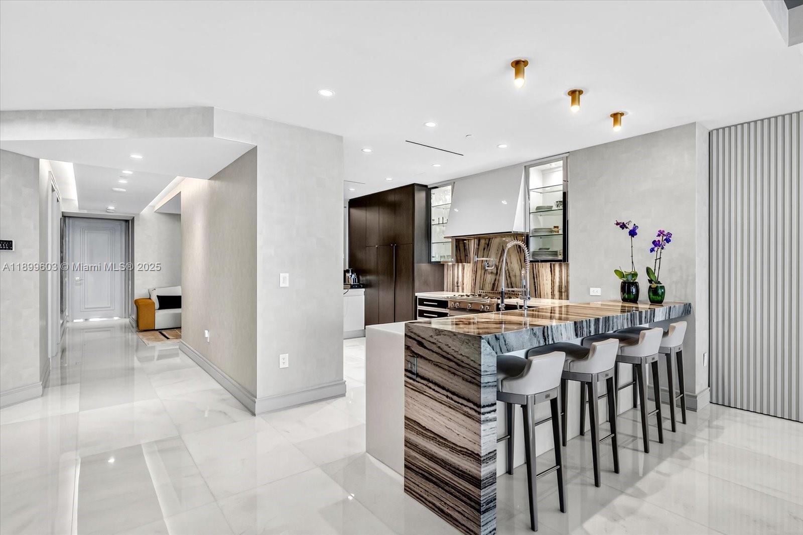 NORTH BISCAYNE BEACH AMEN - Residential