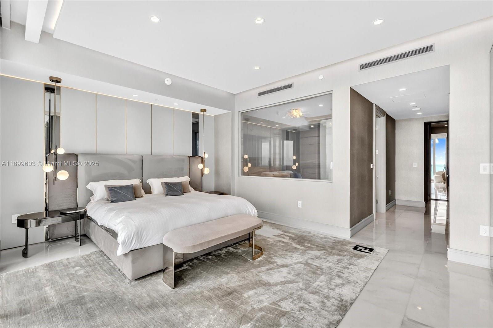 NORTH BISCAYNE BEACH AMEN - Residential