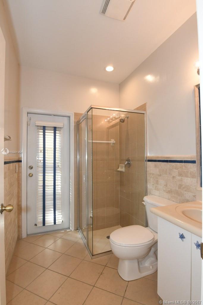 Laroc Estates - Residential