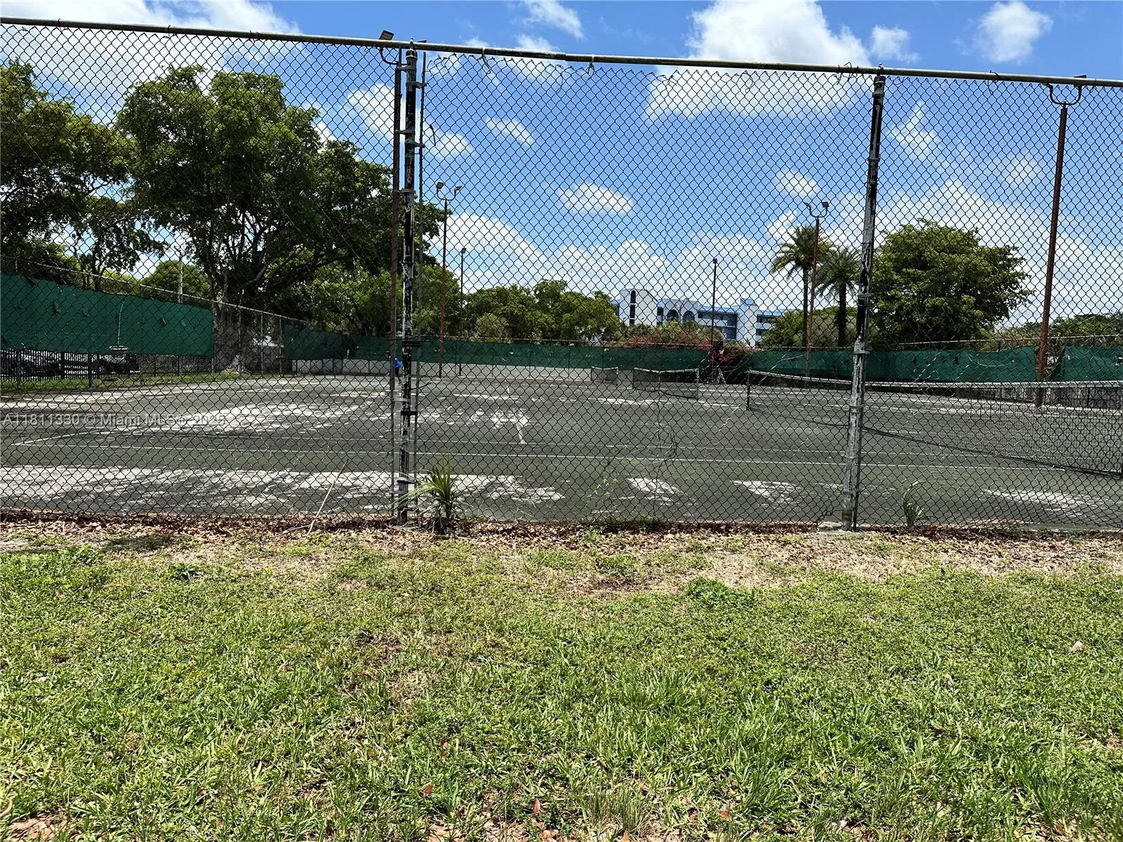 Miami, Florida 33172, United States, 2 Bedrooms Bedrooms, ,2 BathroomsBathrooms,Residential,Active,138704