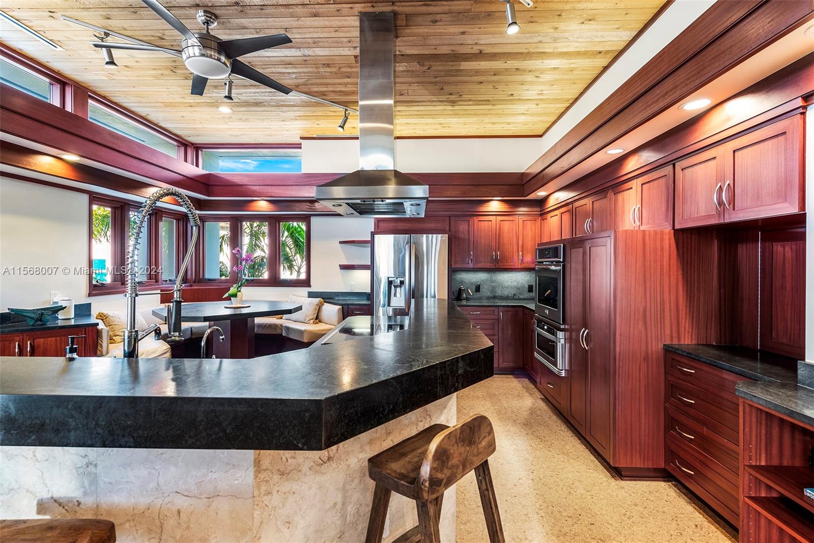 LAUDERDALE HARBORS SECTIO - Residential