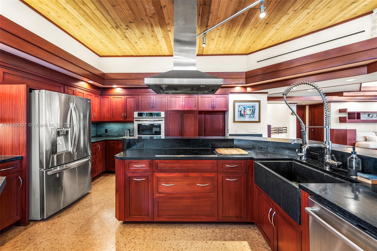 LAUDERDALE HARBORS SECTIO - Residential