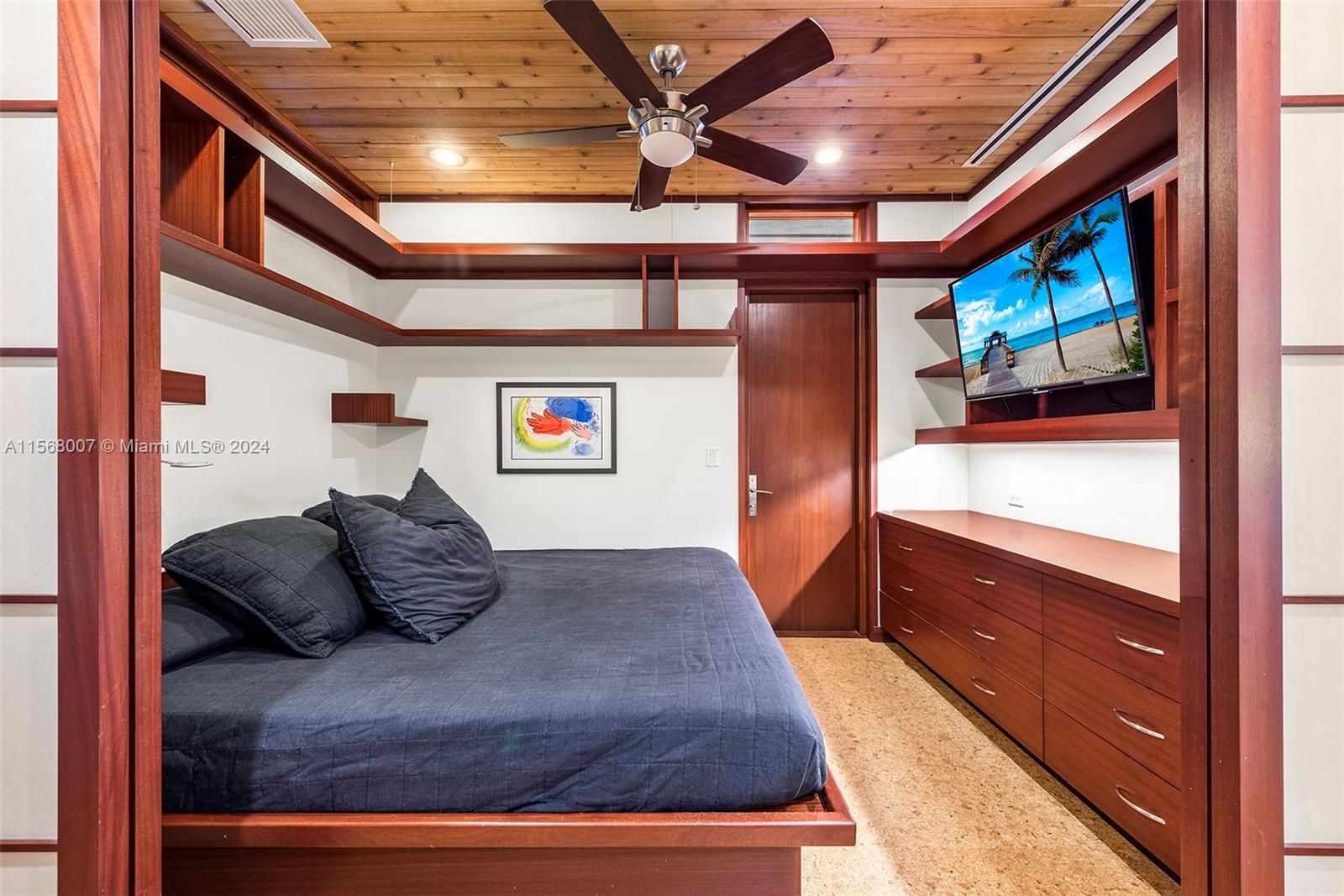 LAUDERDALE HARBORS SECTIO - Residential