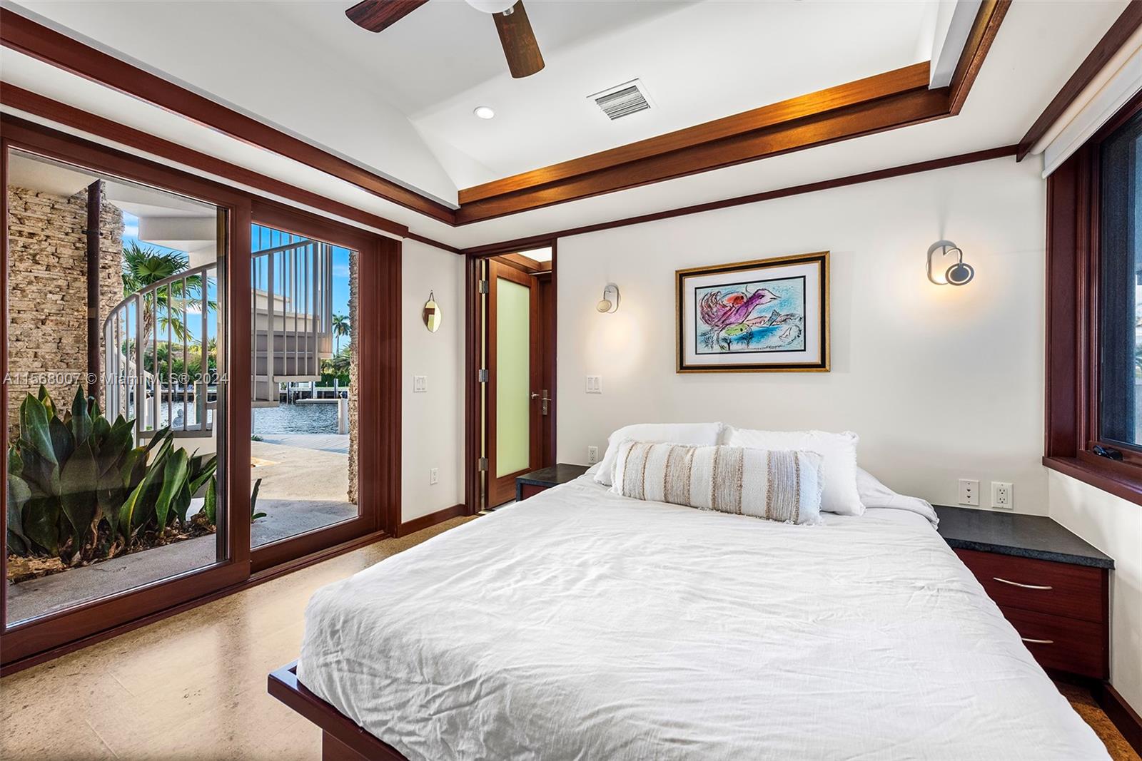 LAUDERDALE HARBORS SECTIO - Residential