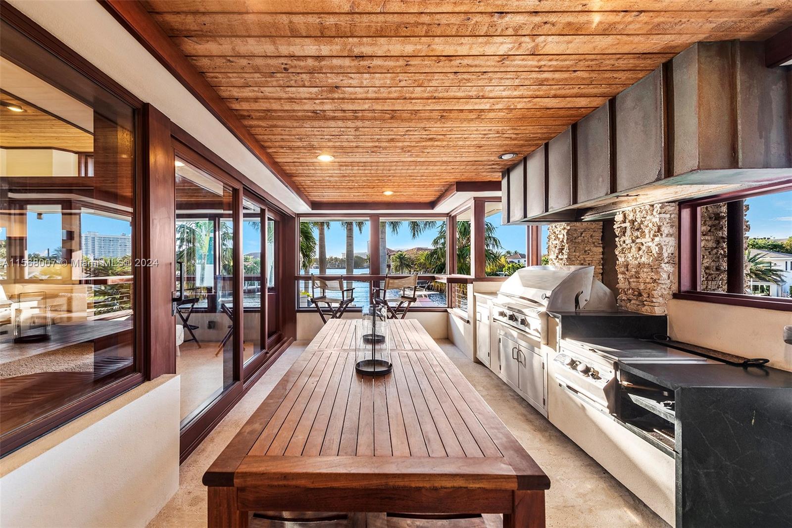 LAUDERDALE HARBORS SECTIO - Residential