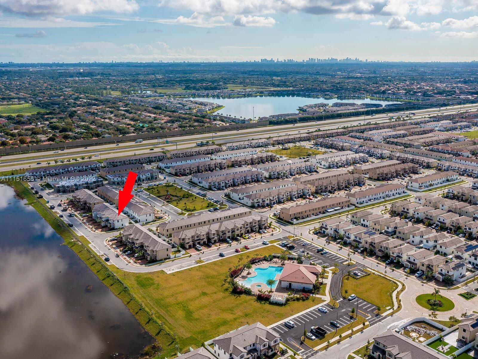 AQUABELLA NORTH REPLAT - Residential Lease