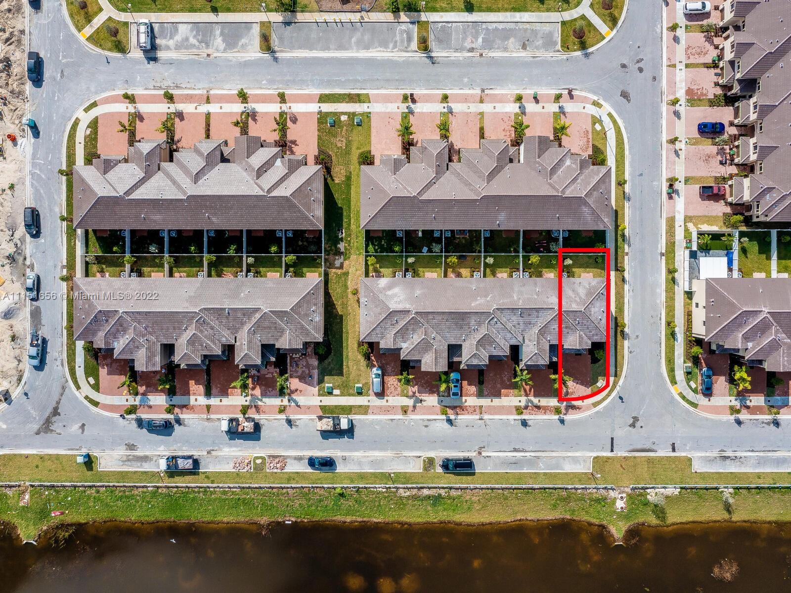 AQUABELLA NORTH REPLAT - Residential Lease