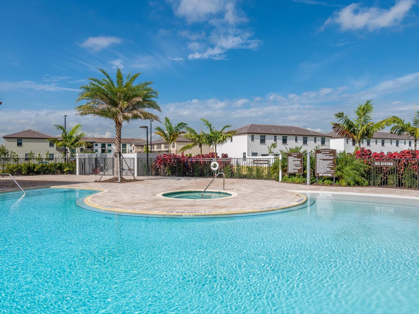 AQUABELLA NORTH REPLAT - Residential Lease