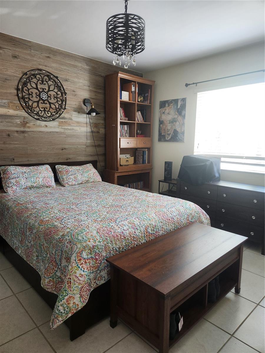DORAL COURT CONDO - Residential