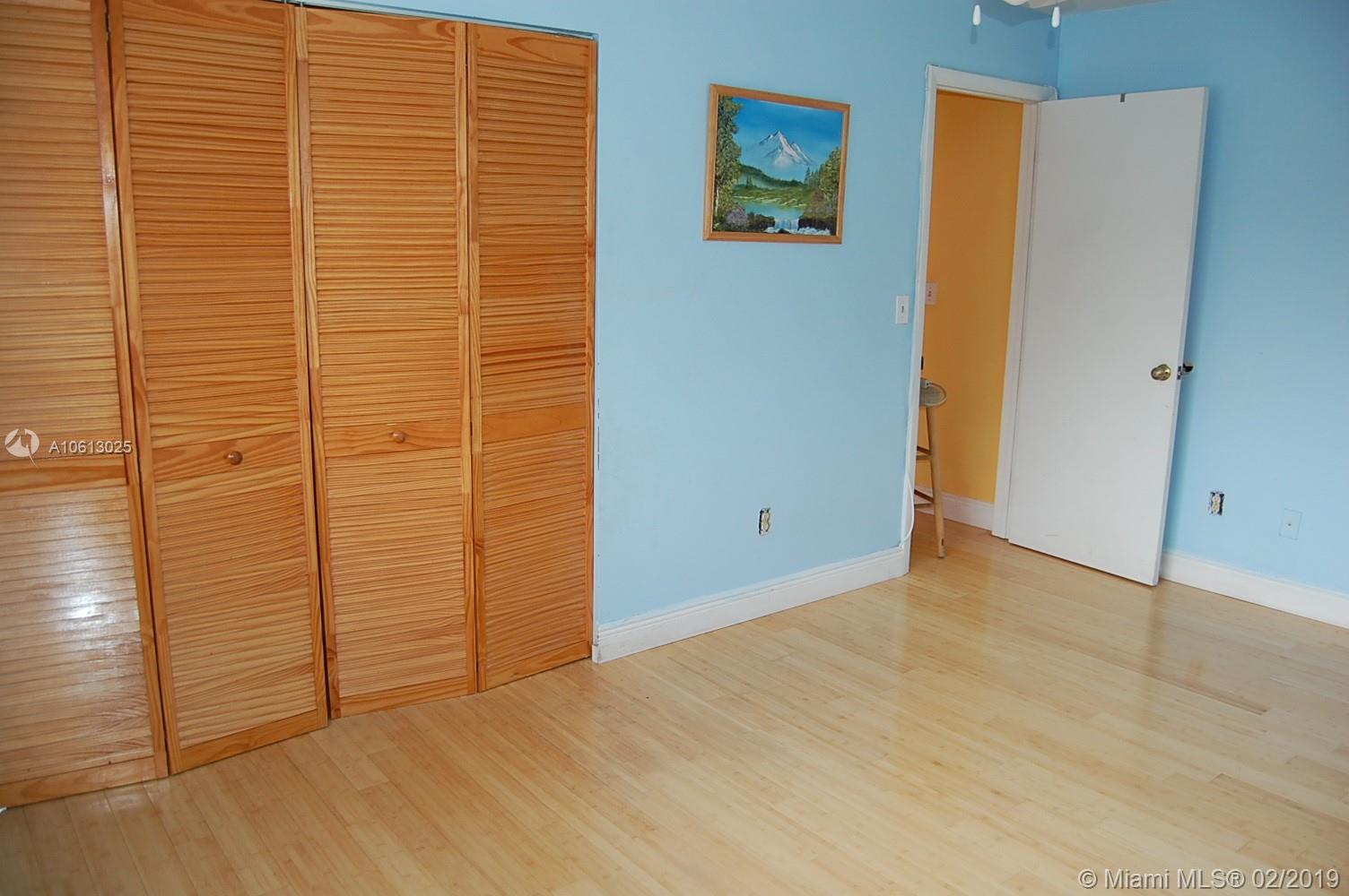 FLAMINGO GARDENS PH 6 - Residential