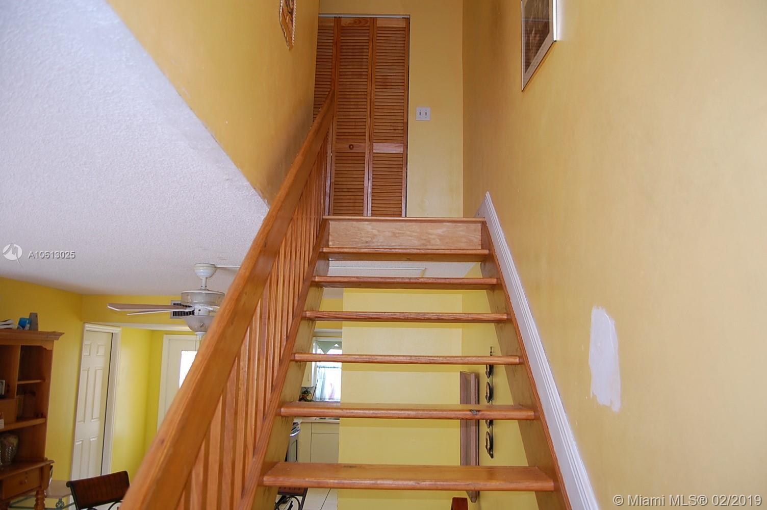 FLAMINGO GARDENS PH 6 - Residential