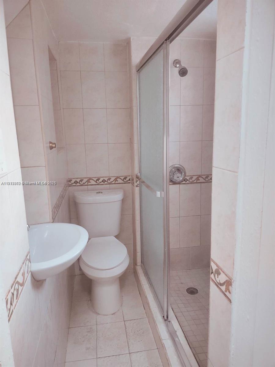 62ND STREET HEIGHTS - Residential