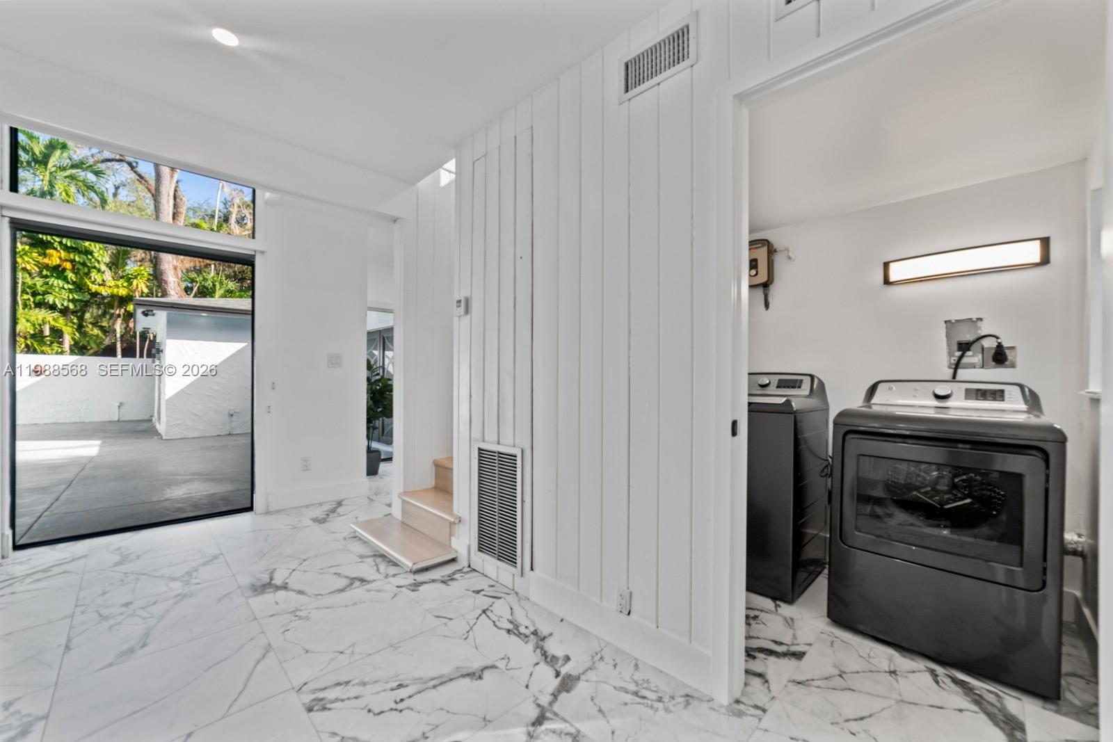 CARLAINE TERR 1ST ADDN - Residential Lease