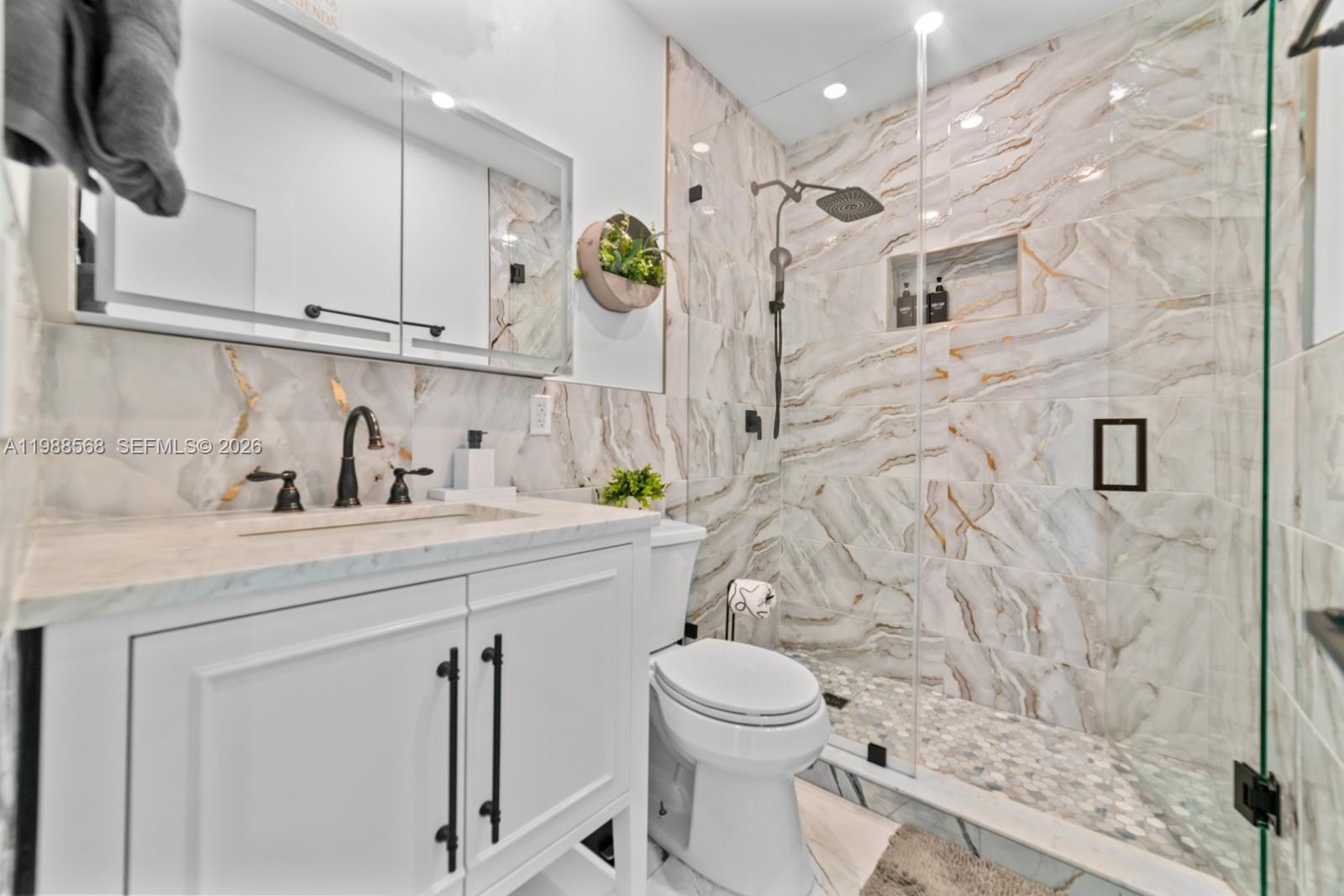 CARLAINE TERR 1ST ADDN - Residential Lease