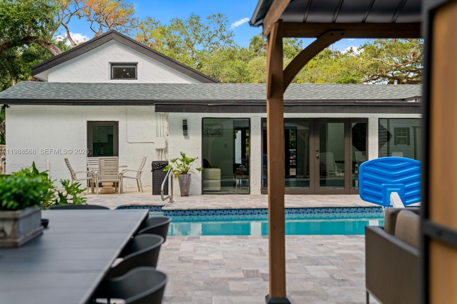 CARLAINE TERR 1ST ADDN - Residential Lease