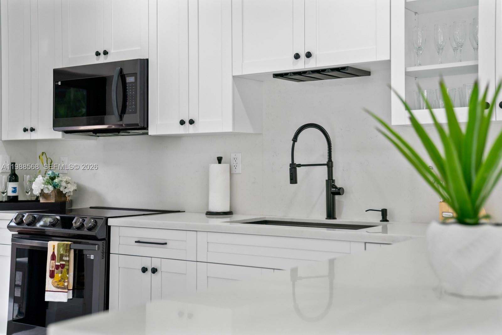 CARLAINE TERR 1ST ADDN - Residential Lease