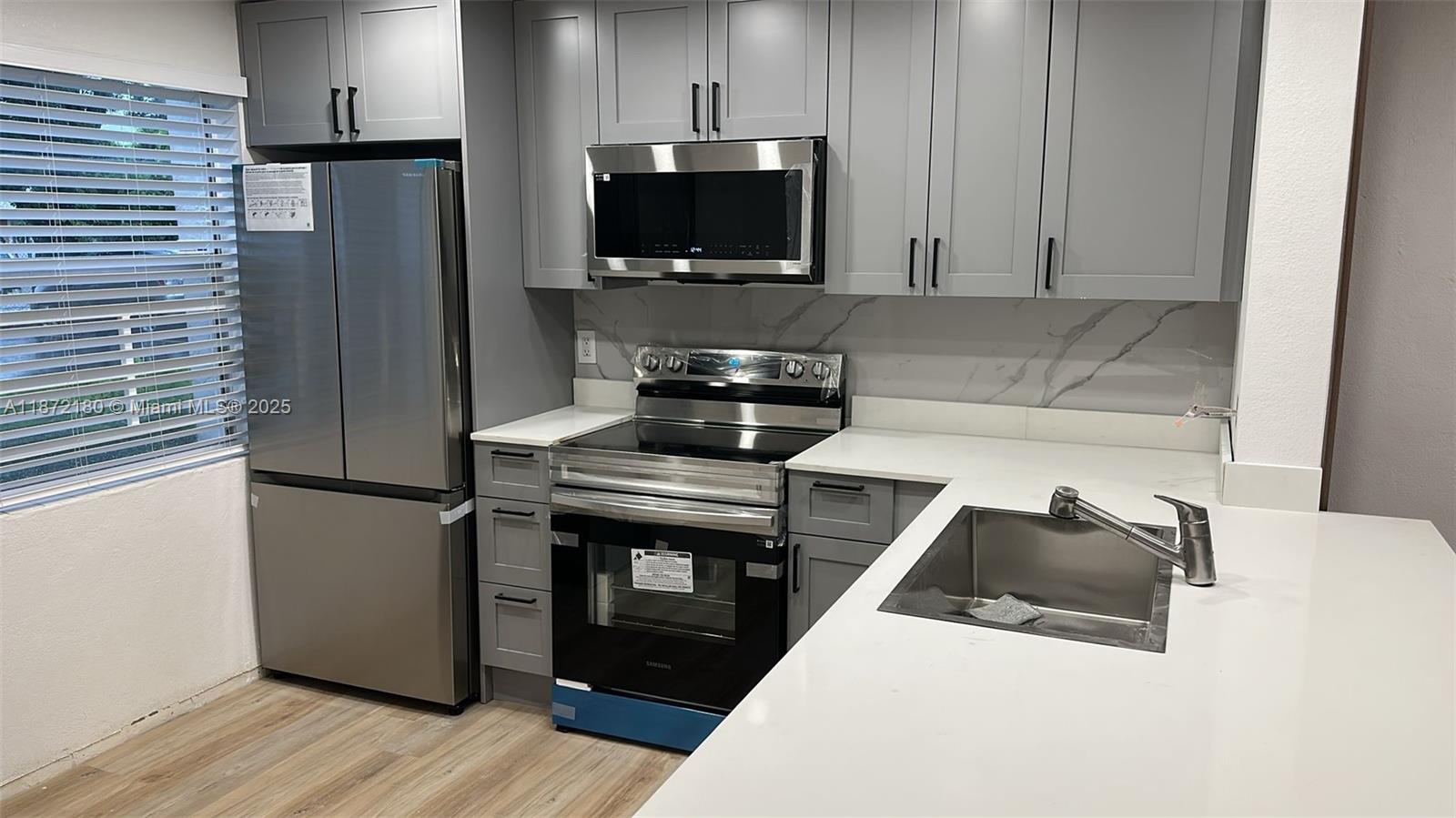 VILLA CAPRI CONDOMINIUM - Residential