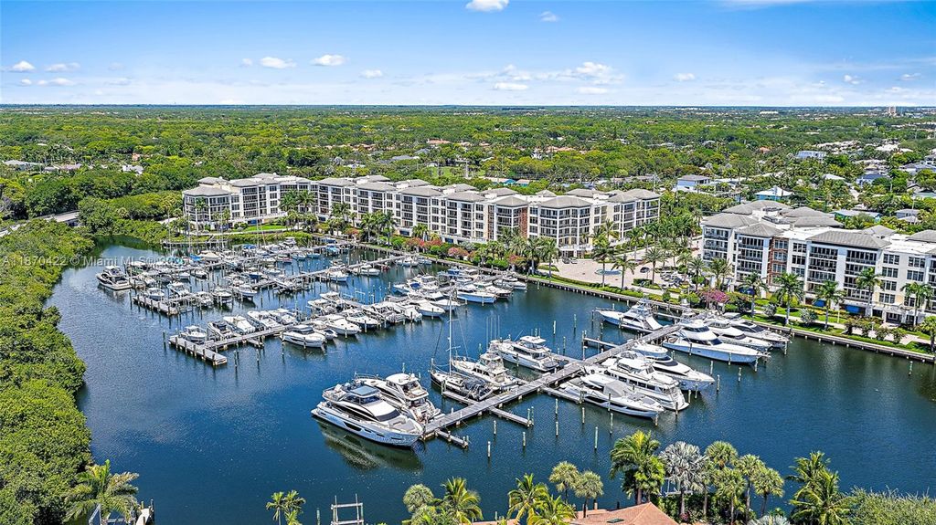 Photo of 2720 Donald Ross Road #512, Palm Beach Gardens, FL 33410 (MLS # A11870422)