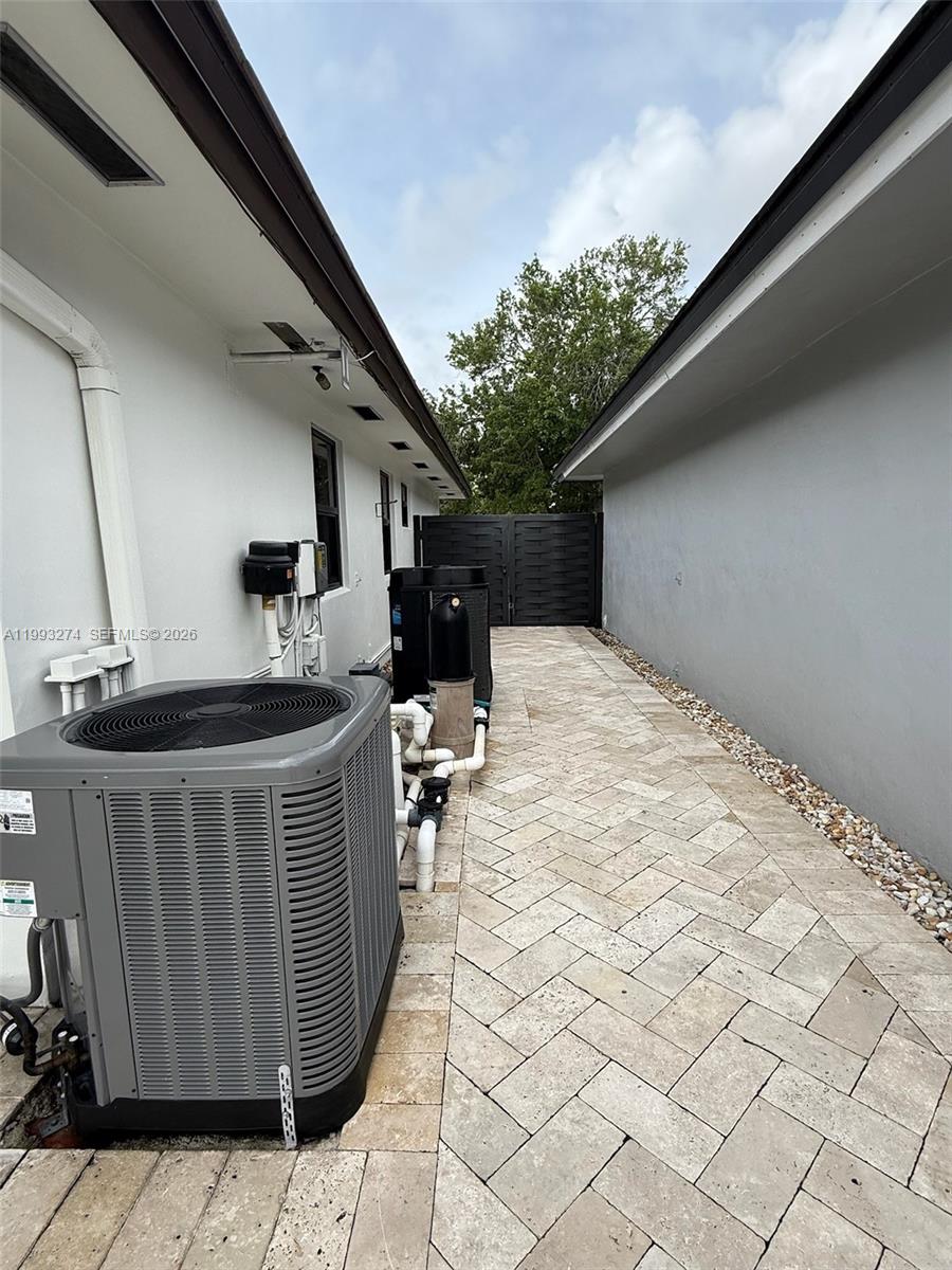 SUPERIOR HOMES ESTATES - Residential