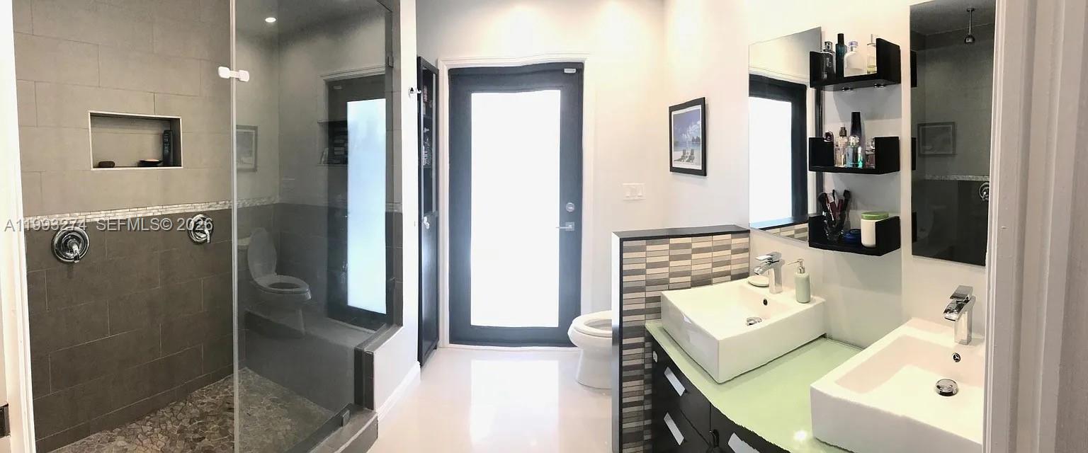 SUPERIOR HOMES ESTATES - Residential