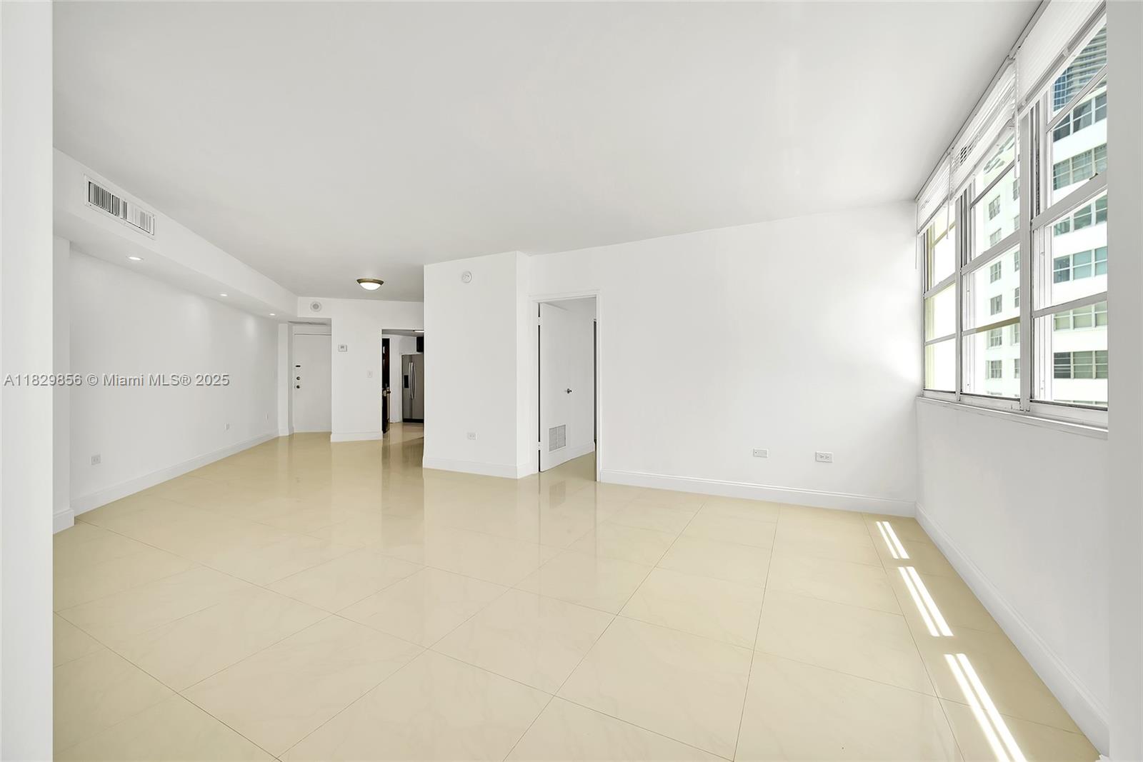 801 Brickell Bay Dr 1562