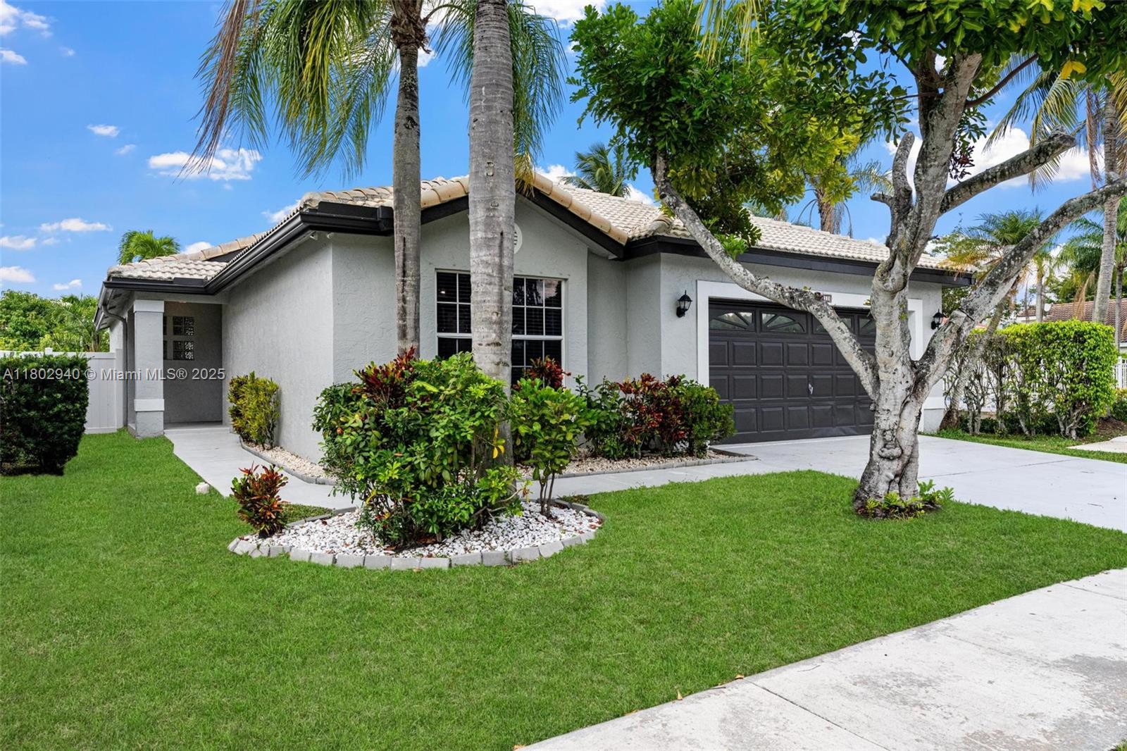 Property for Sale at 18311 Nw 19th St, Pembroke Pines, Miami-Dade County, Florida - Bedrooms: 3 
Bathrooms: 2  - $625,000