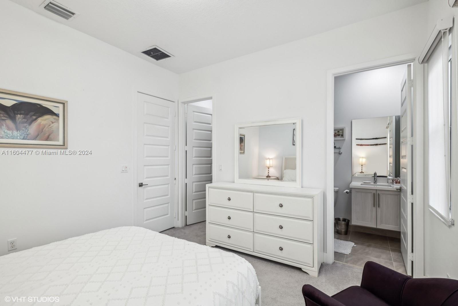 SIERRA ESTATES - Residential