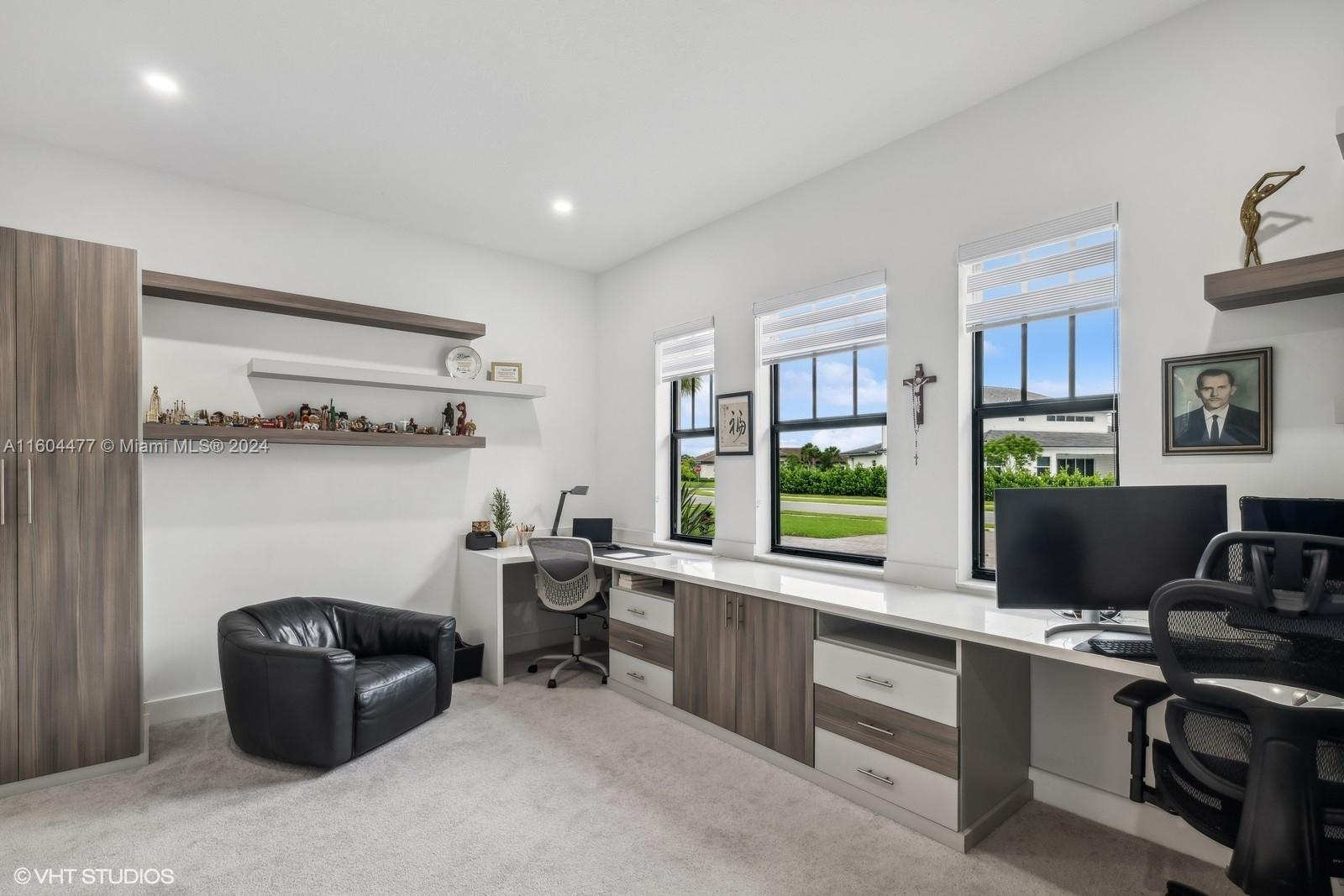 SIERRA ESTATES - Residential