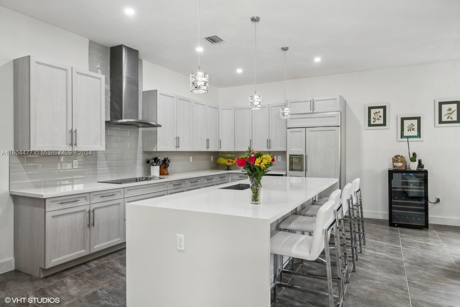 SIERRA ESTATES - Residential