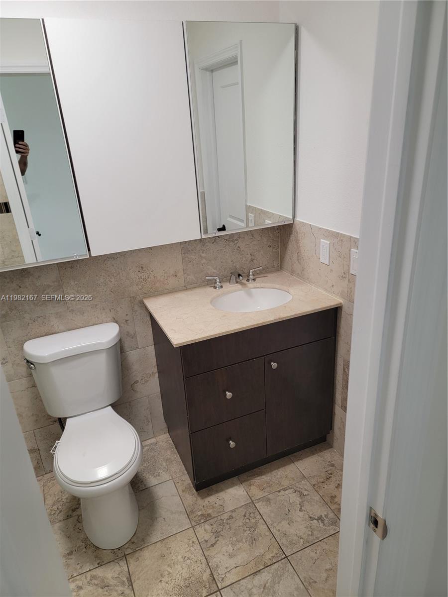 VILLA VERANDA CONDO - Residential Lease