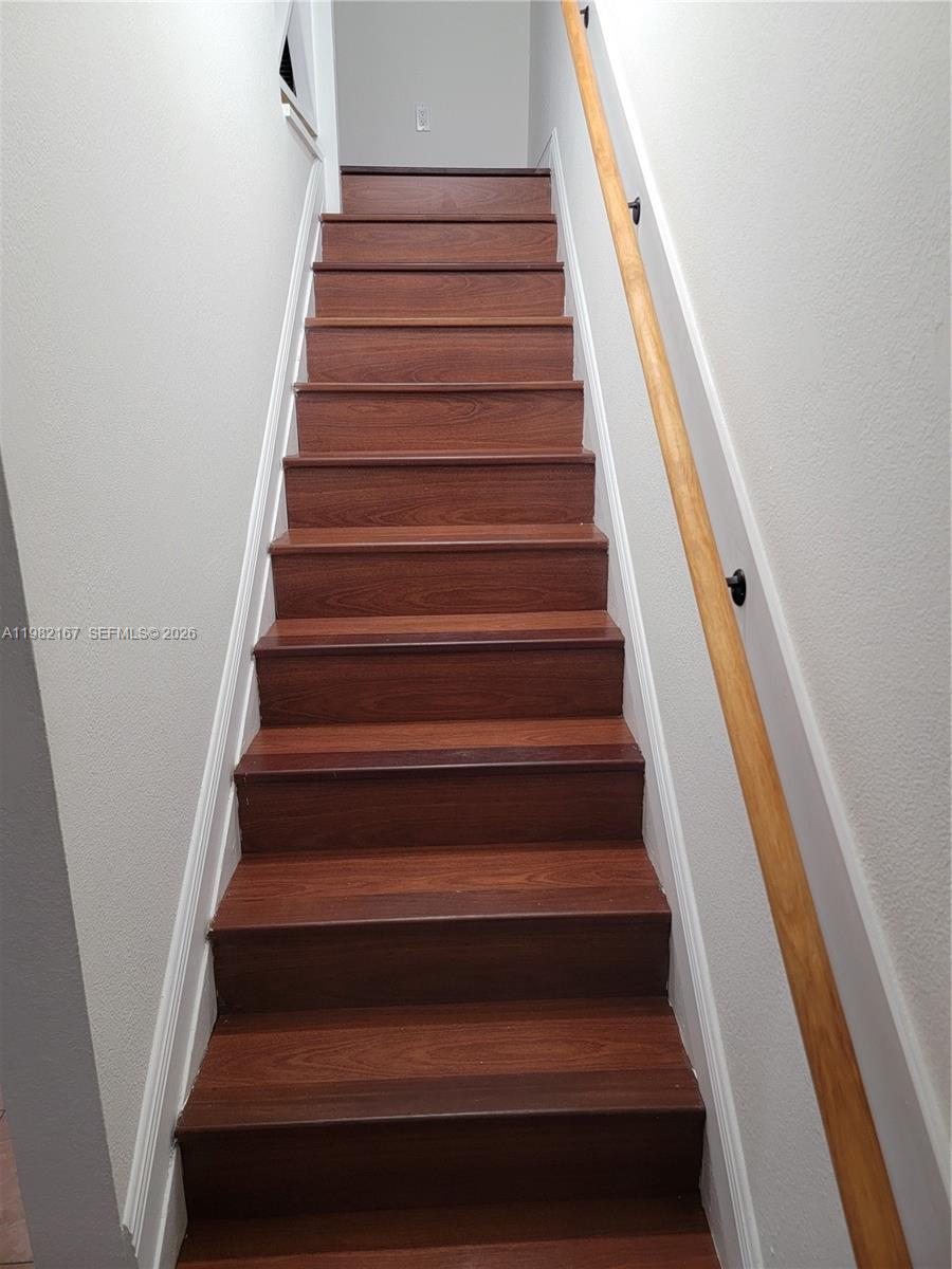 VILLA VERANDA CONDO - Residential Lease