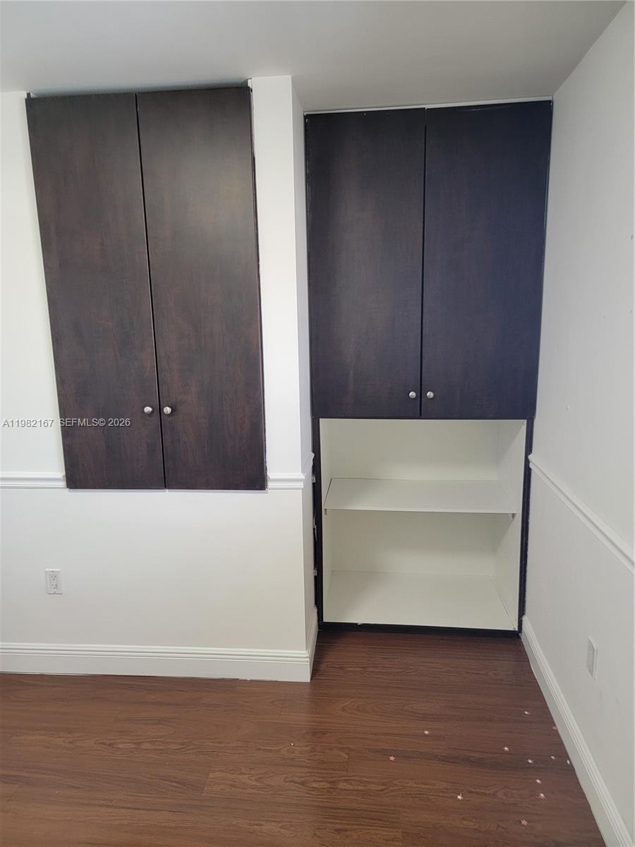 VILLA VERANDA CONDO - Residential Lease