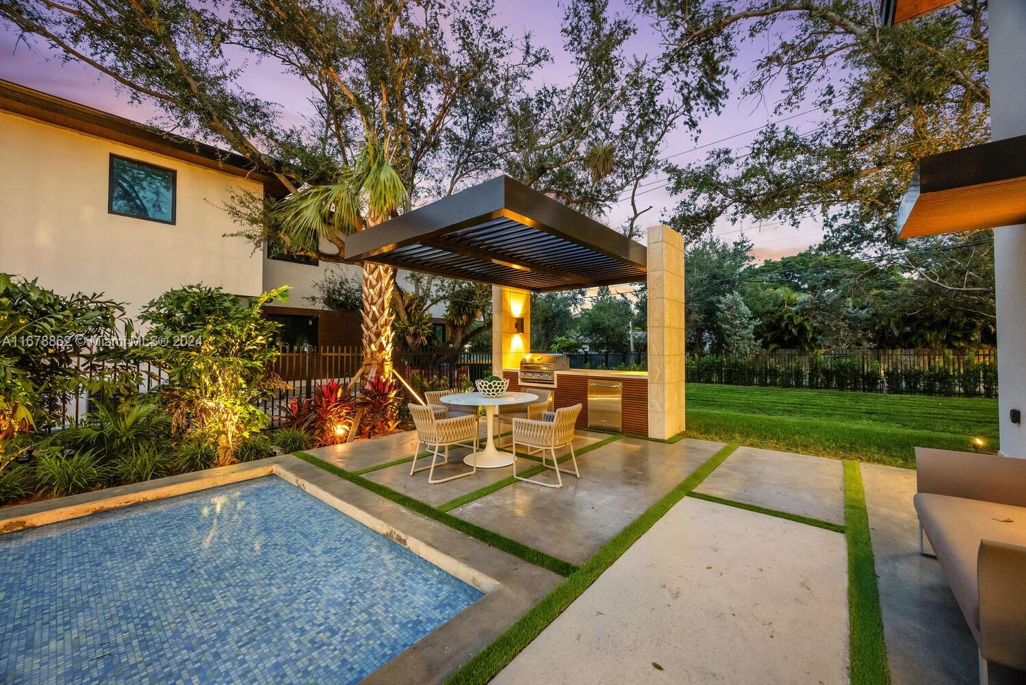 PALM MIAMI HEIGHTS REV - Residential