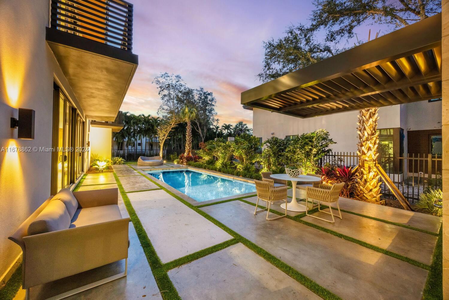 PALM MIAMI HEIGHTS REV - Residential